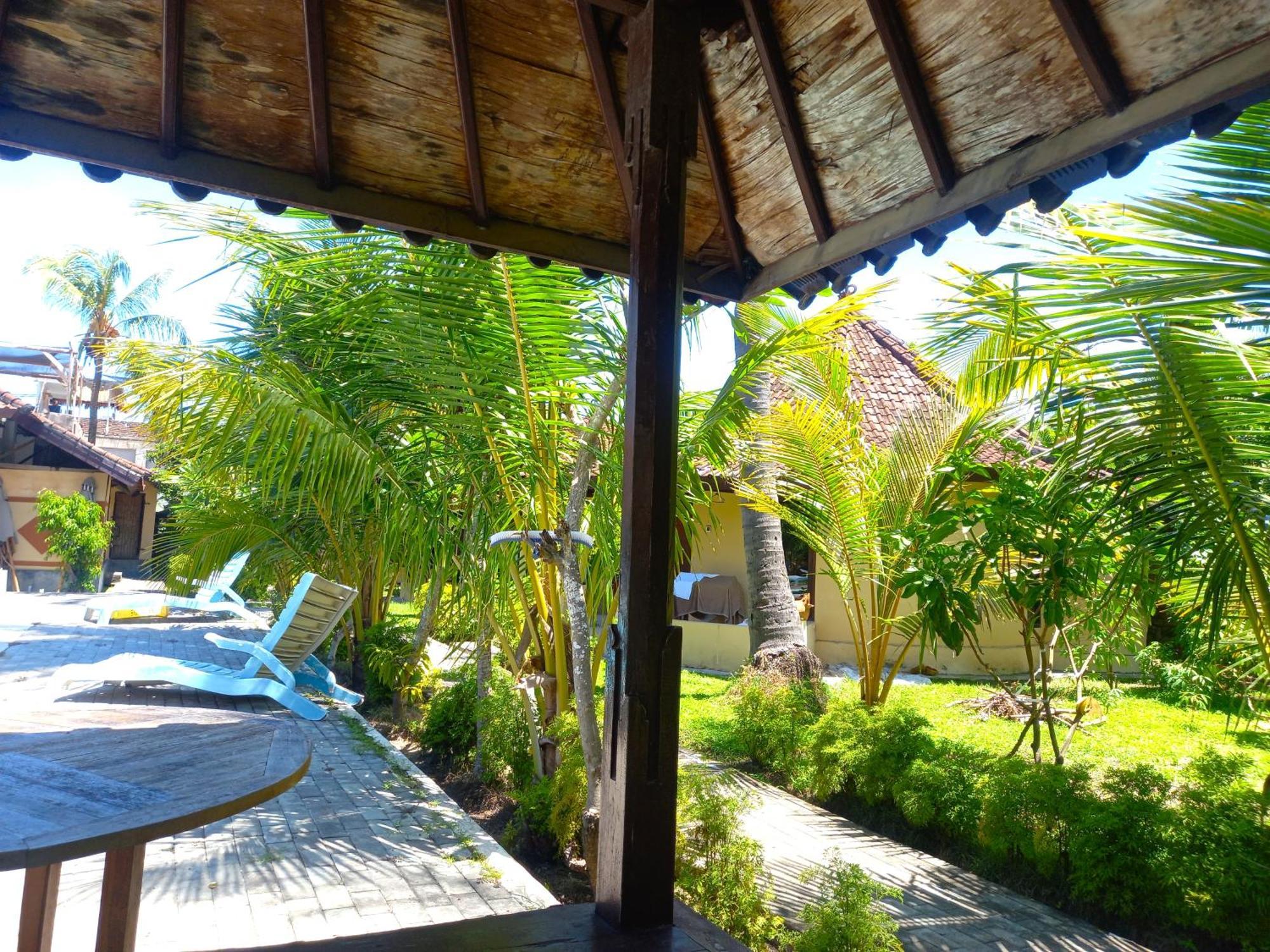 Gguesthouse Kuta  ภายนอก รูปภาพ