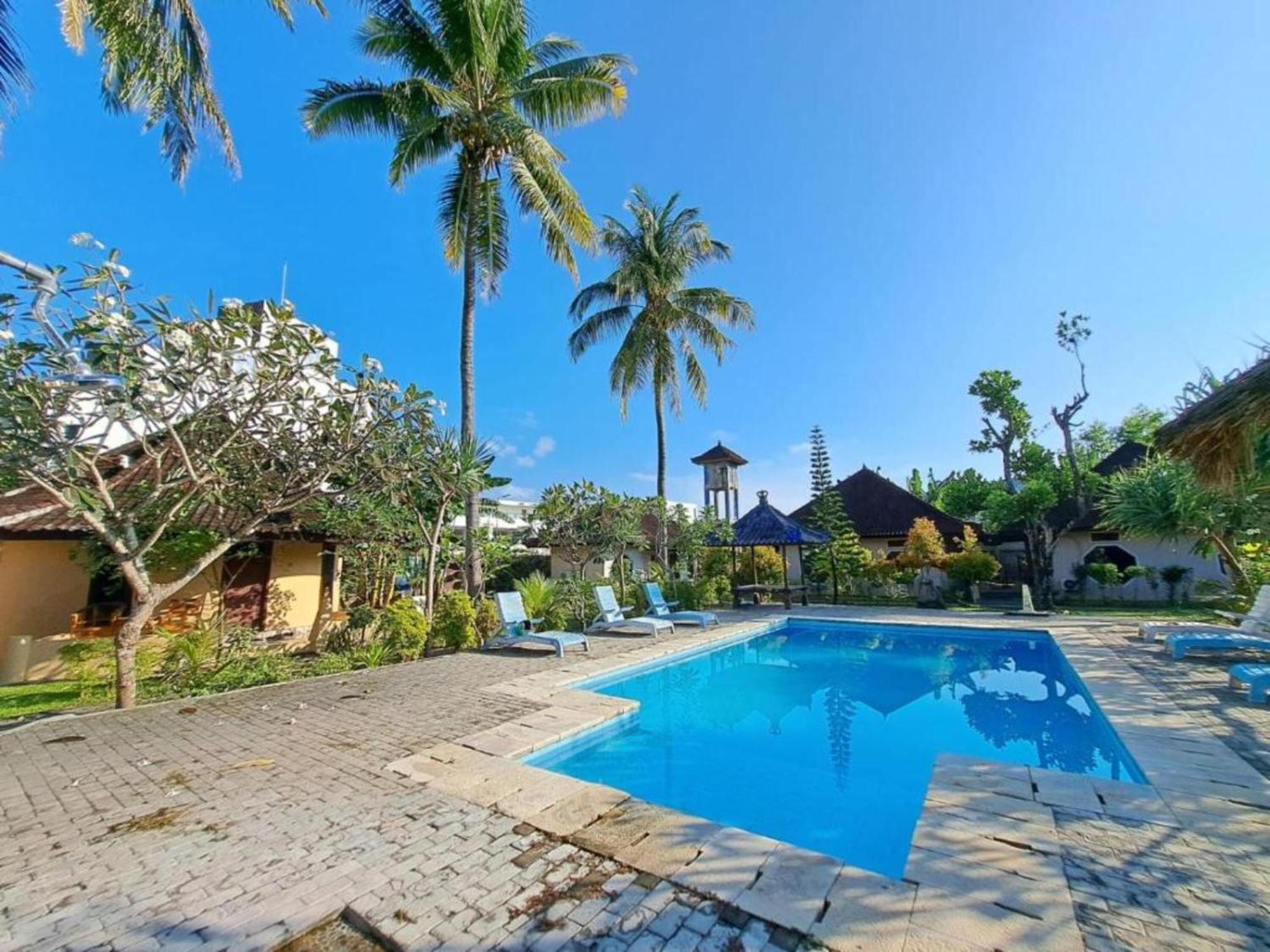 Gguesthouse Kuta  ภายนอก รูปภาพ